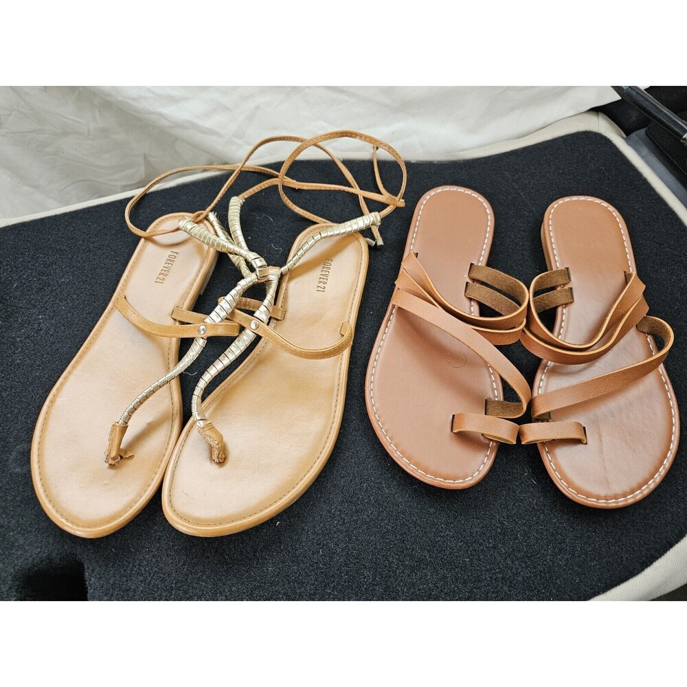 2 Pair Women’s Flat Summer Sandals Tan Brown Size 7 1 NEW 1 Used